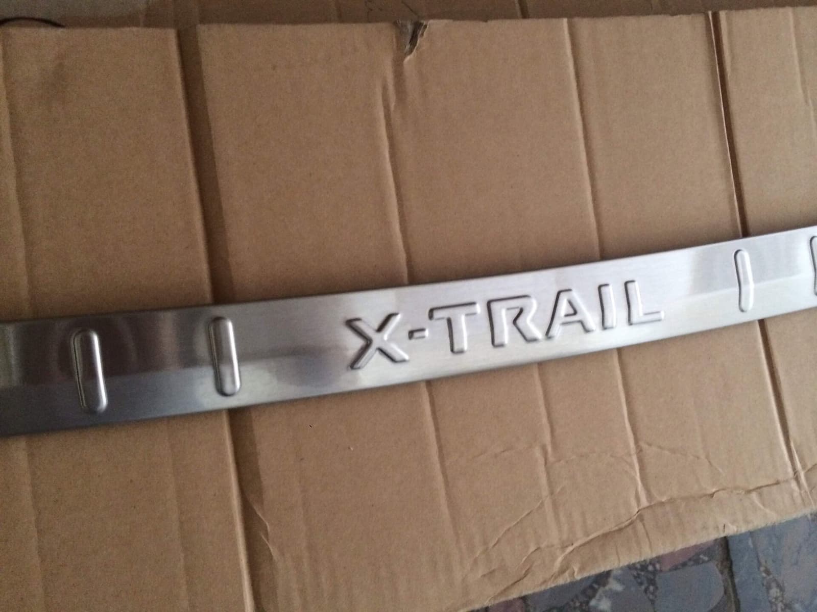 Накладка на задній бампер Nissan X-Trail T31 2007-2013 (нержавіюча сталь) 5