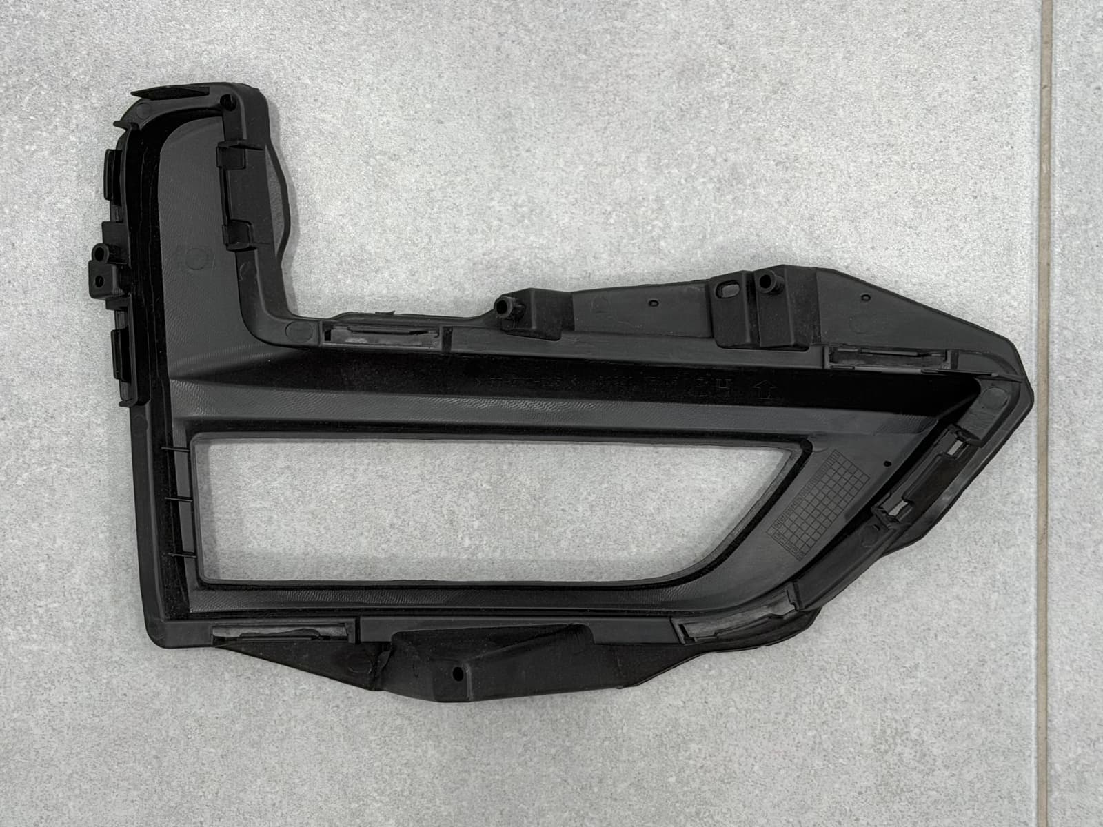 Рамка / Кришка протитуманної фари ліва Nissan X-Trail / Rogue T32 2017-2020 5