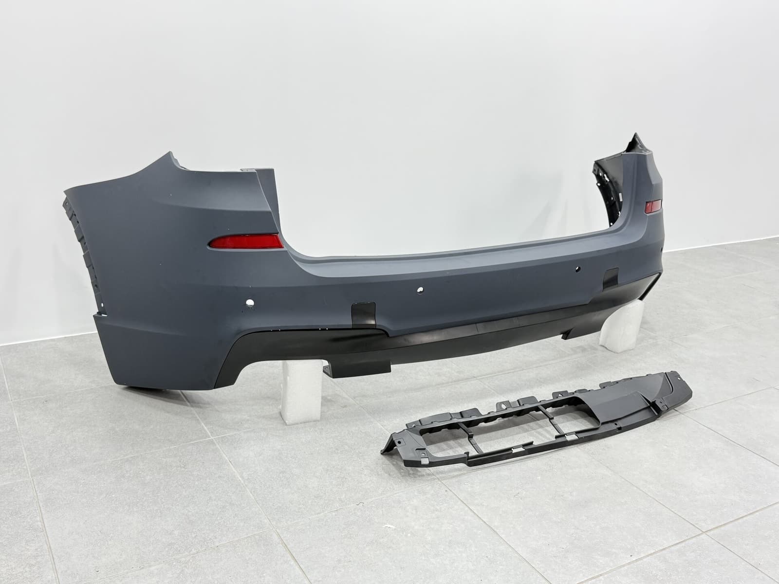 Бампер задній M paket для BMW X3 F25 2014-2017 2