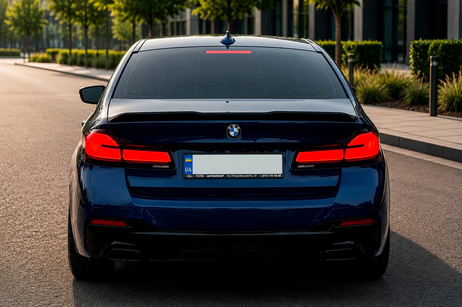 Задні ліхтарі LCI-design (2017-2020, поштучно) Внутрішній лівий (на кришці багажника) 2