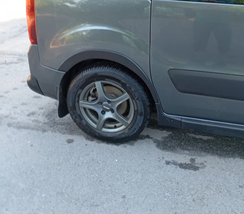 Накладки на арки (4 шт, чорні) 1 бічні двері, Метал 6