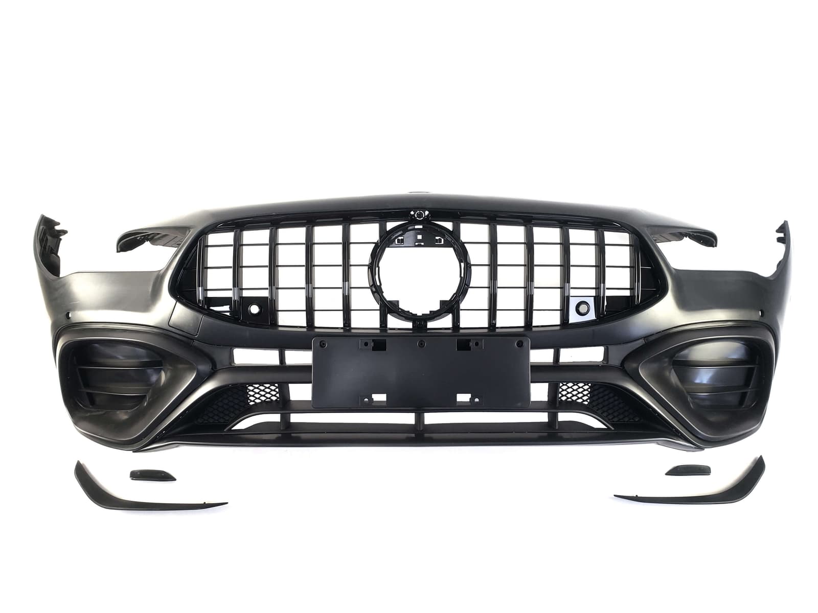 Комплект обвісів (стиль CLA45 AMG) Body Kit на Mercedes-Benz CLA-Class C118 2019-2023 року 2