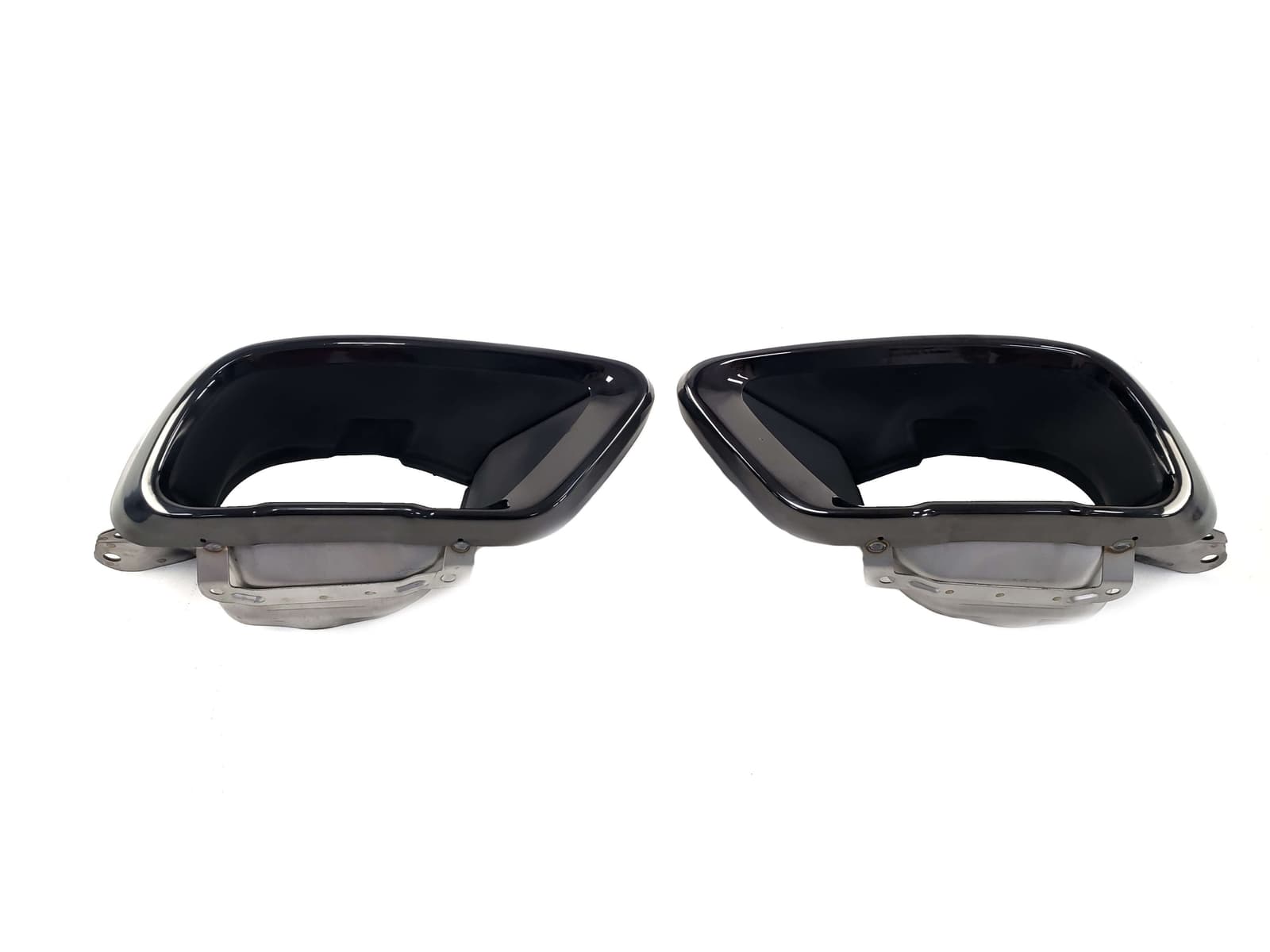 Насадки на вихлоп Full Black (M-Paket) на BMW X5 G05 2018-2022 року 2