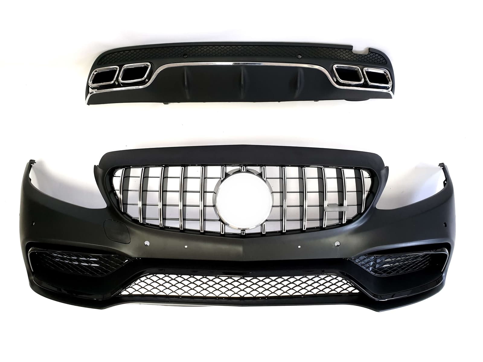 Комплект обвісів (стиль AMG C63) Body Kit на Mercedes-Benz C-Class W205 2014-2018 року