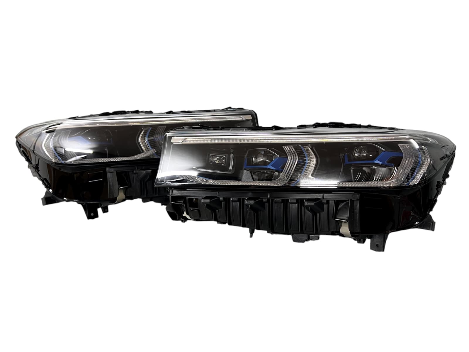 Передні фари (Full Led в стилі Laser апгрейд в 2019+) на BMW 7 Series G11 / G12 2015-2019 року