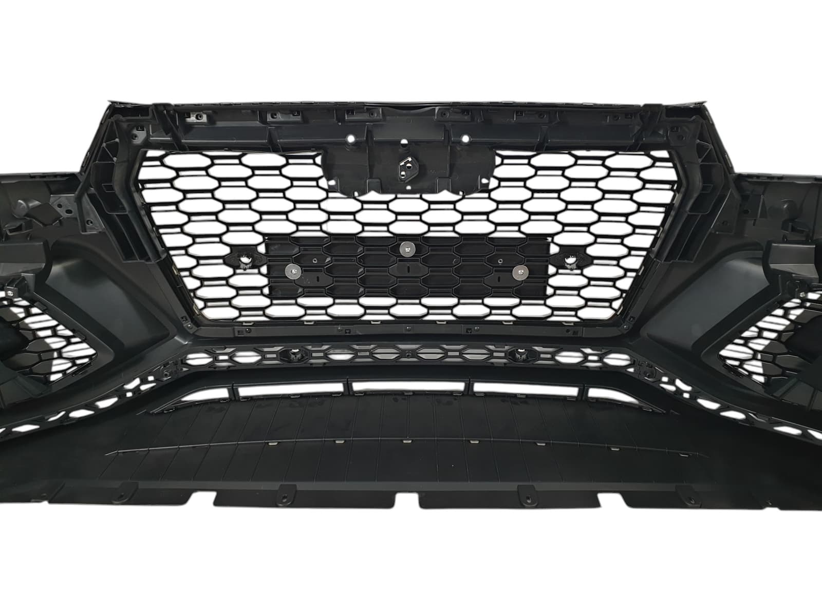 Передній бампер (стиль RS 2020+) на Audi Q5 80A 2016-2020 року 6