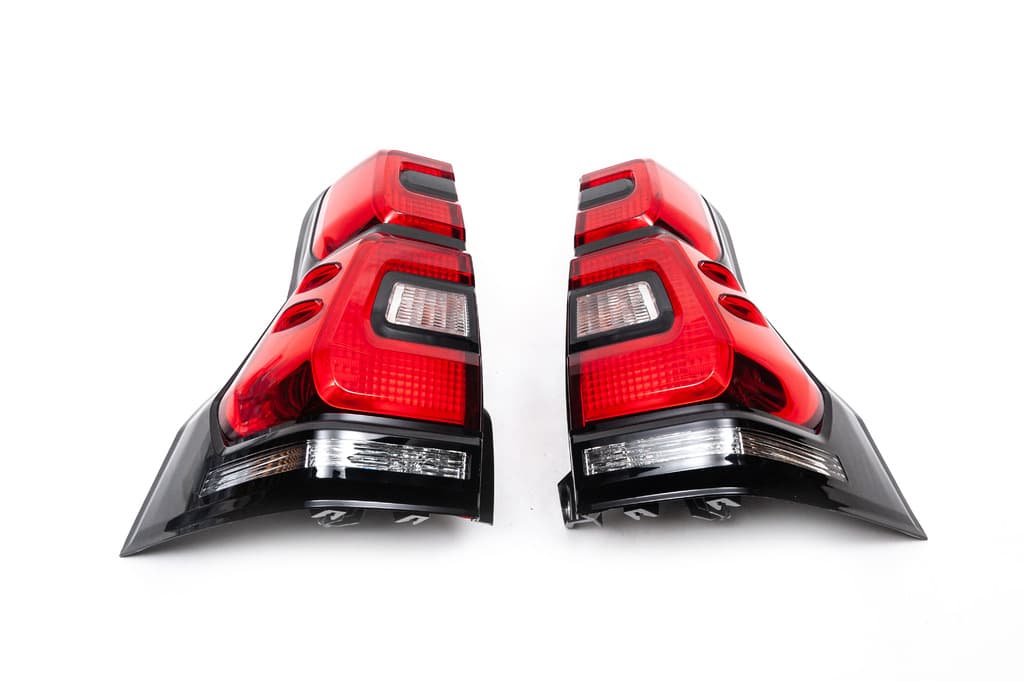 Задні ліхтарі LED V1 (2017-2023, 2 шт) 6
