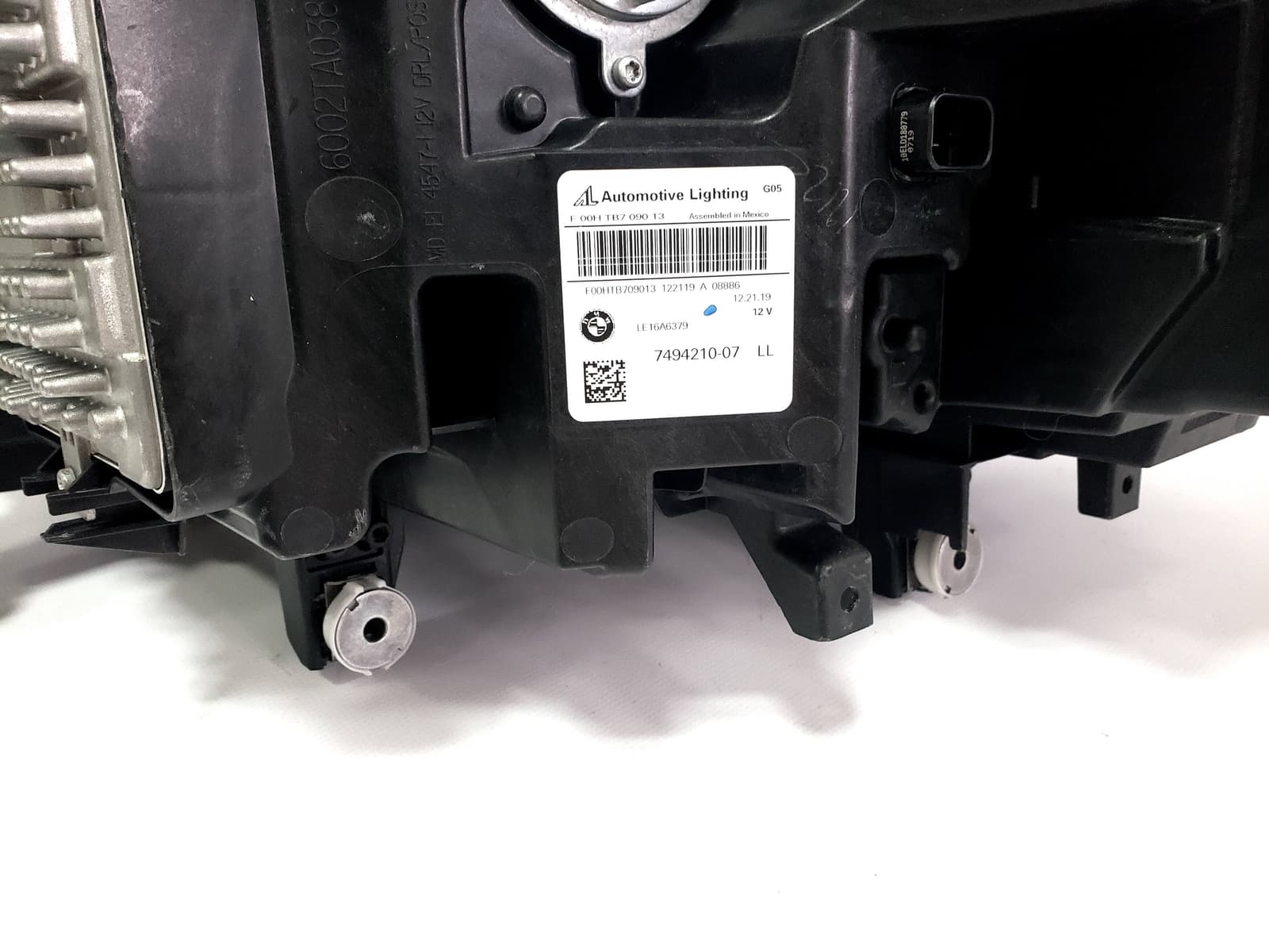 Передні фари Laser (оригінал комплектні) на BMW X5 G05 2018-2022 року 4