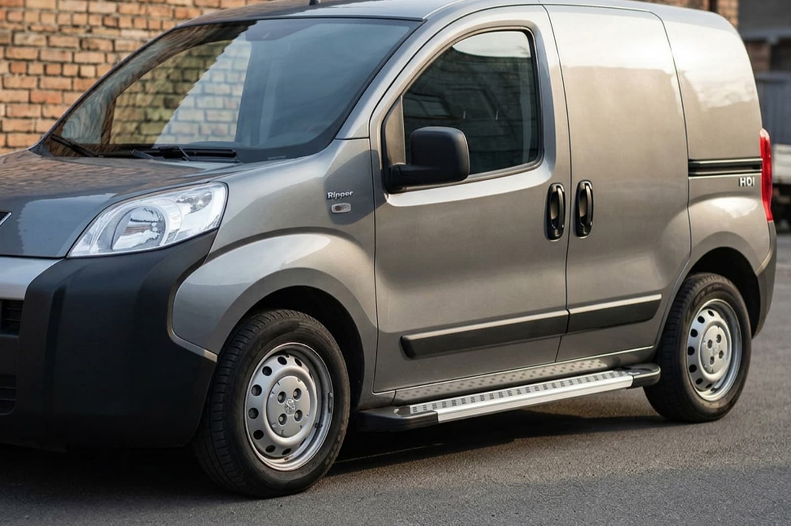 Бокові пороги New Vision Grey (2 шт., алюміній)