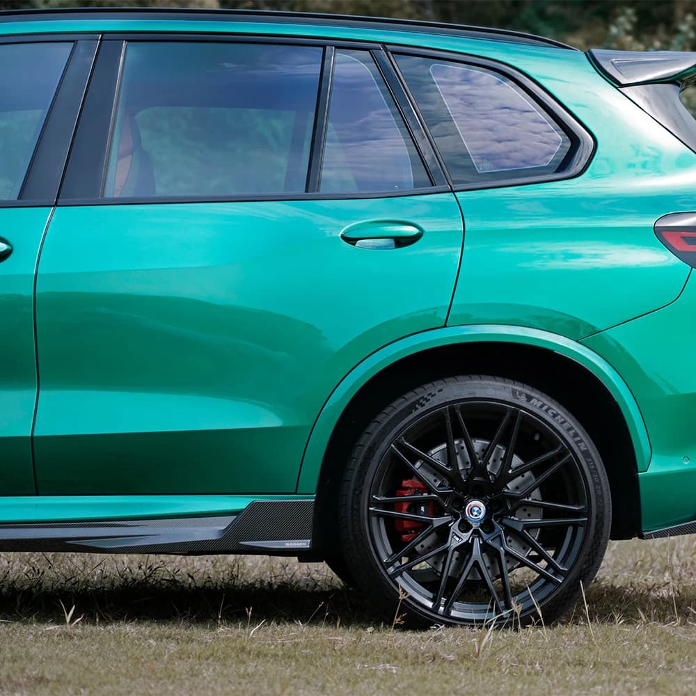 Леза на пороги (Карбон) на BMW X5M F95 2018-2025 4
