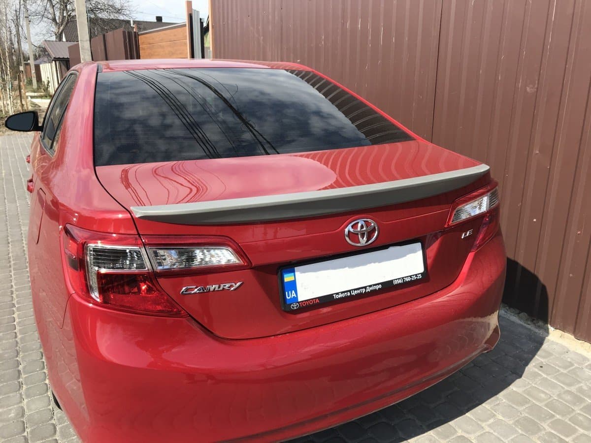 Спойлер ліп багажника Toyota Camry 50 USA 2012-2014 ABS пластик під фарбування