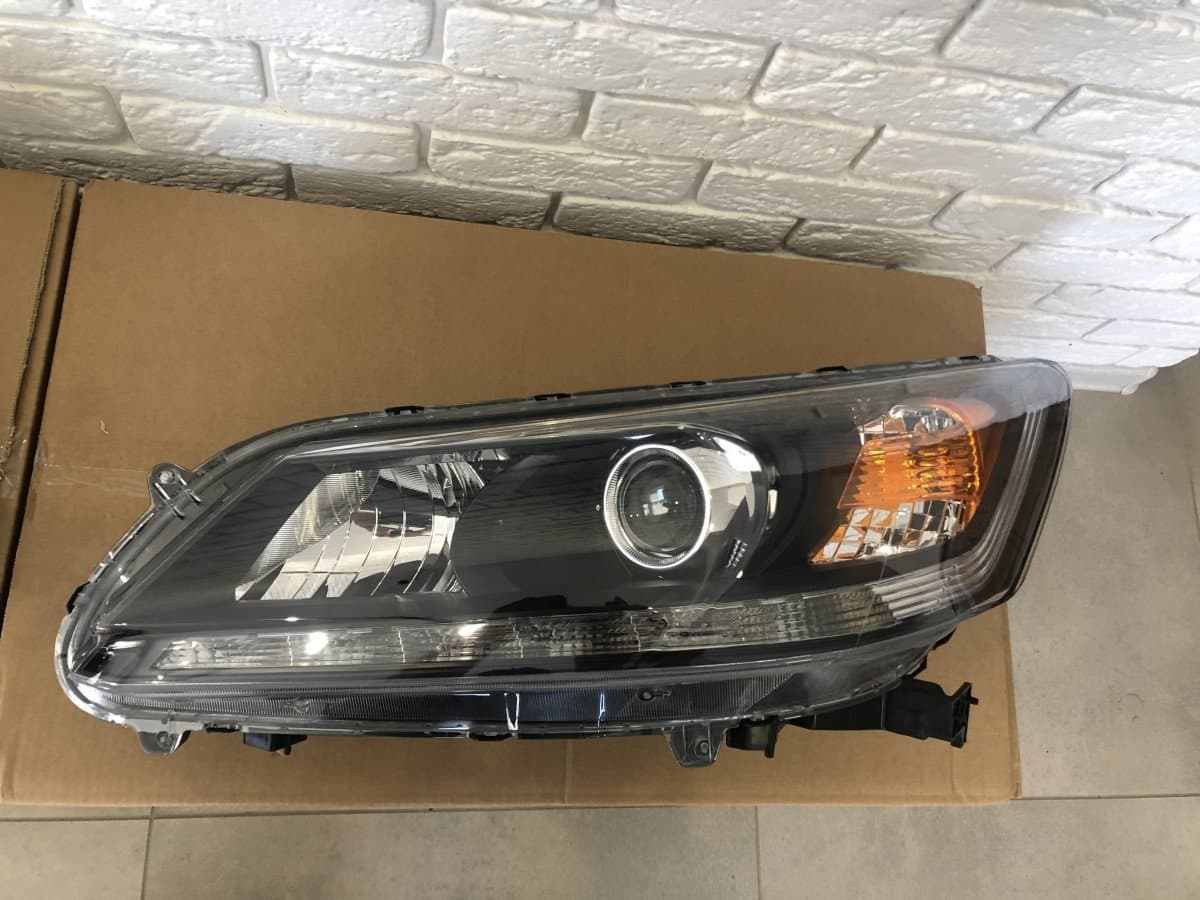 Фара ліва Honda Accord 9 2013-2015