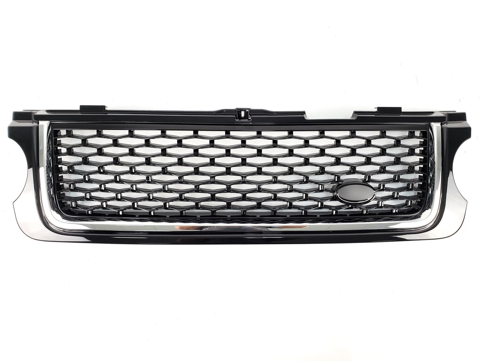 Решітка радіатора на Land Rover Range Rover Vogue L322 2010-2013 року