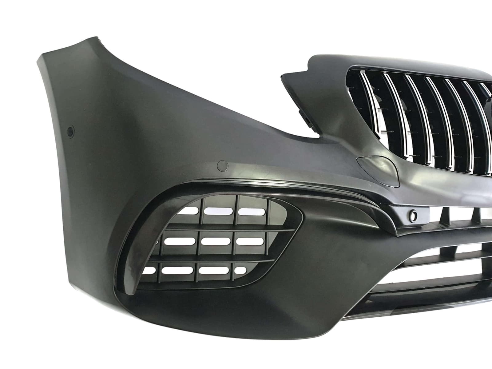 Комплект обвісів (стиль AMG E63S) Body Kit Chrome на Mercedes-Benz E-Class W213 2016-2020 року 3