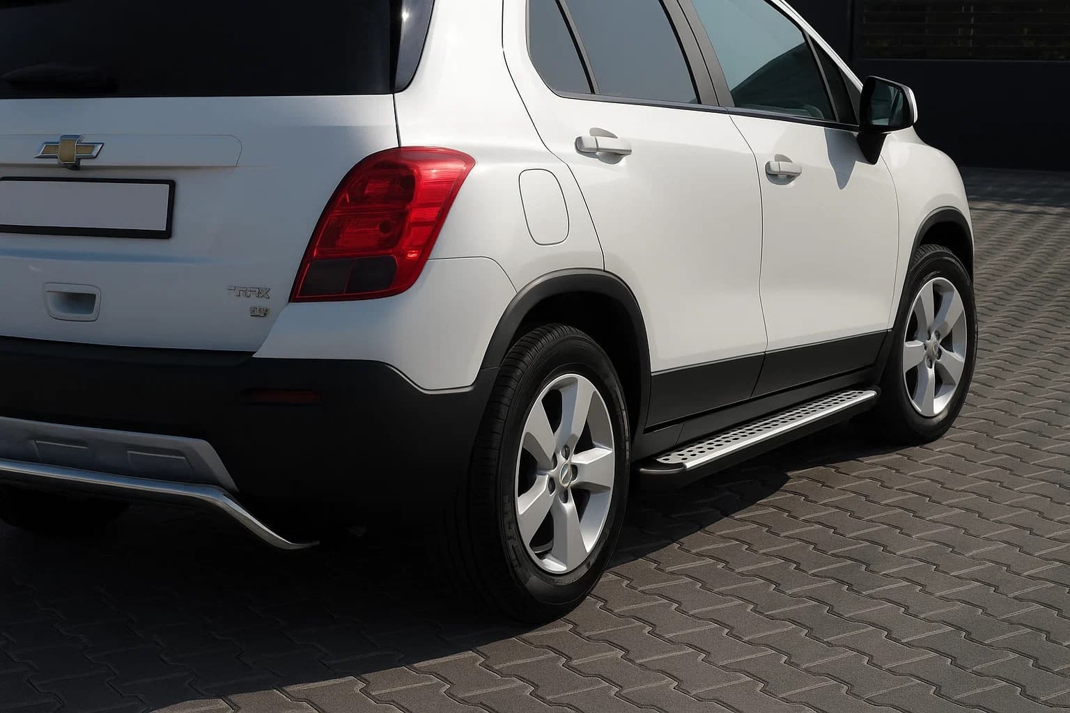 Бокові пороги OEM V2 (2 шт., Алюміній)