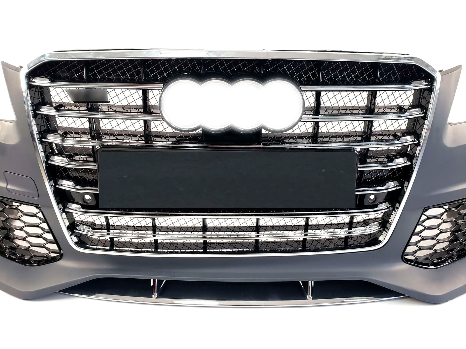 Передній бампер (з решіткою в стилі W12 V1) на Audi A8 D4 2010-2014 року 3