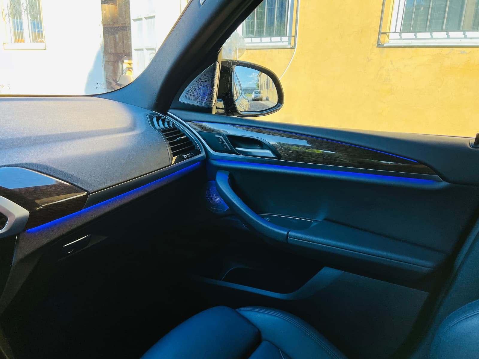 Сітки на динаміки (Bowers & Wilkins) на BMW X3 G01 2018-2022 року 6