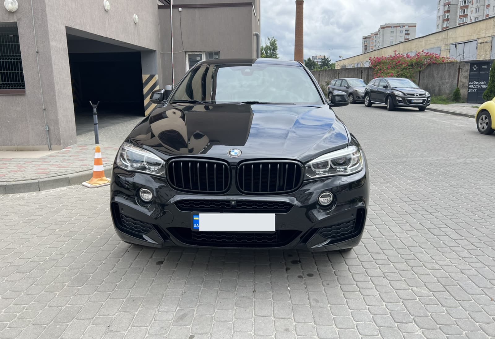 Ніздрі Чорний глянець на BMW X5 F15 2013-2018 року 4