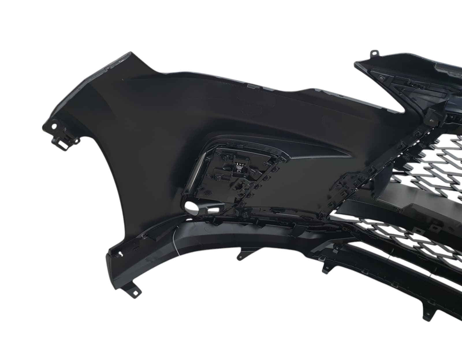 Передній бампер (стиль F-Sport) на Lexus RX 2022-2024 року 4
