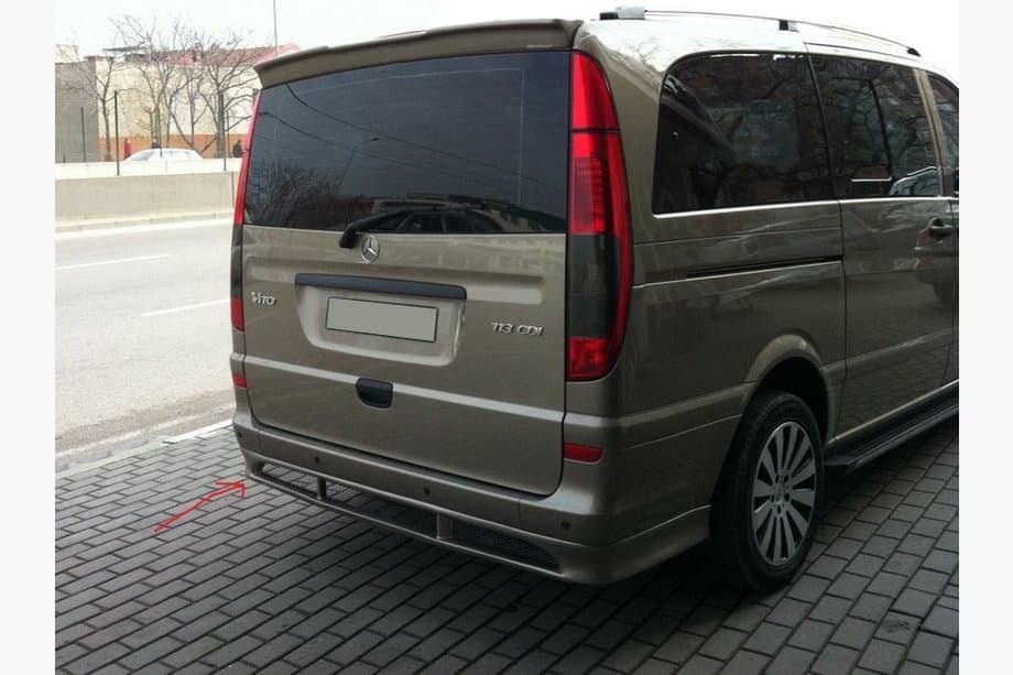 Накладка на задній бампер Sport V-2 (під фарбування) Середня-Довга бази