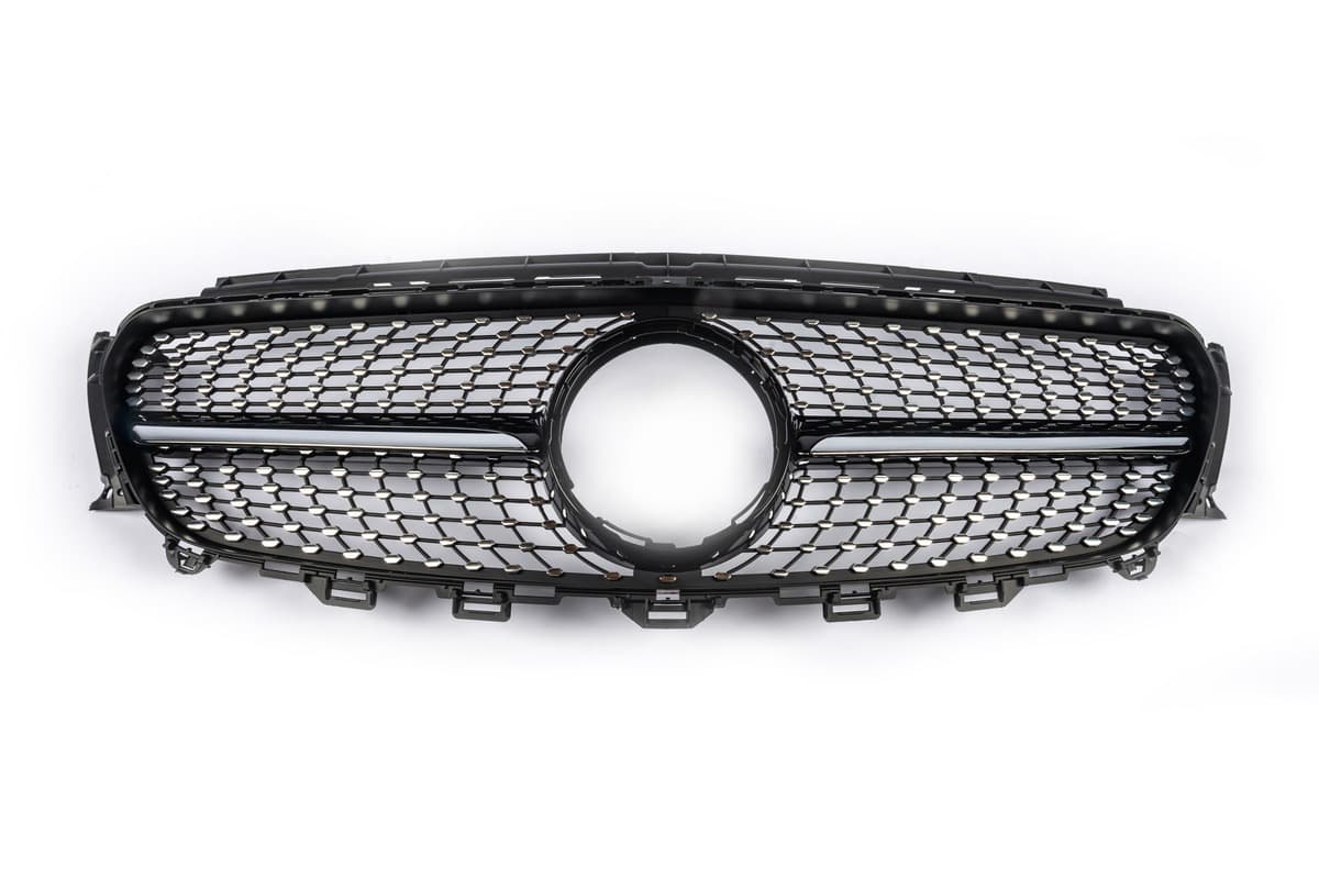 Передня решітка Diamond Black (для Avantgarde/AMG-Line/E43 AMG/E53 AMG 2016-2020) З місцем під камеру 2