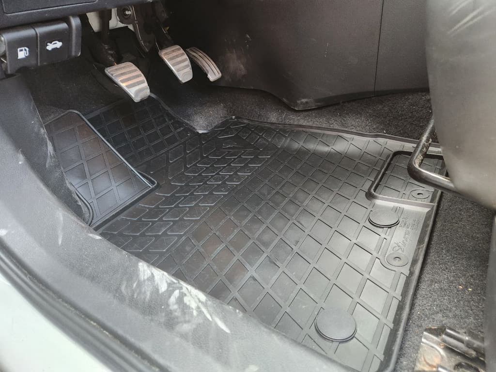 Гумові килимки (4 шт, Stingray Premium)