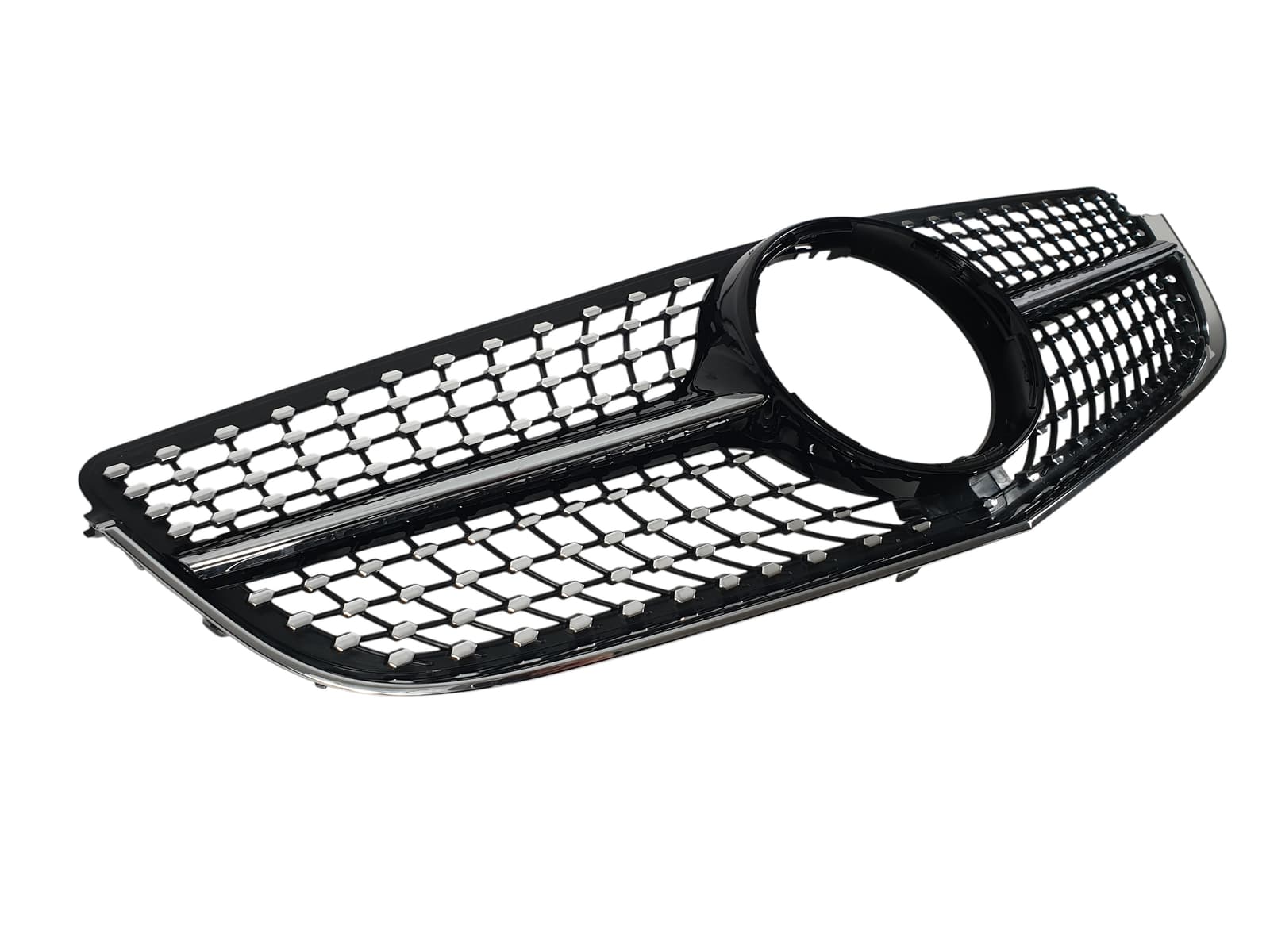 Решітка радіатора Black (з місцем під камеру) Diamond на Mercedes-Benz E-Class Coupe C207 2013-2017 року 2