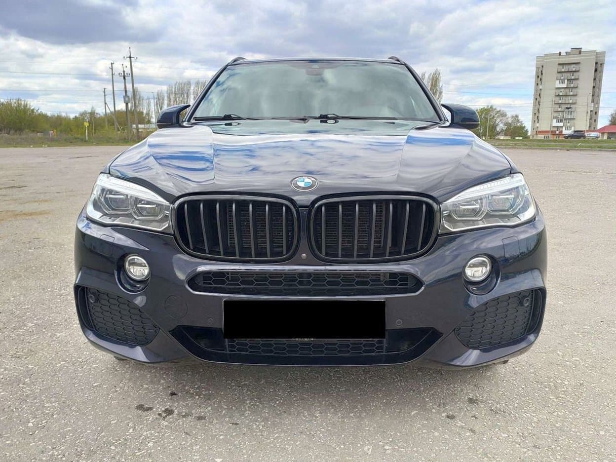 Решітки радіатора ніздрі BMW X5 F15 / F16 2013-2018 2шт.