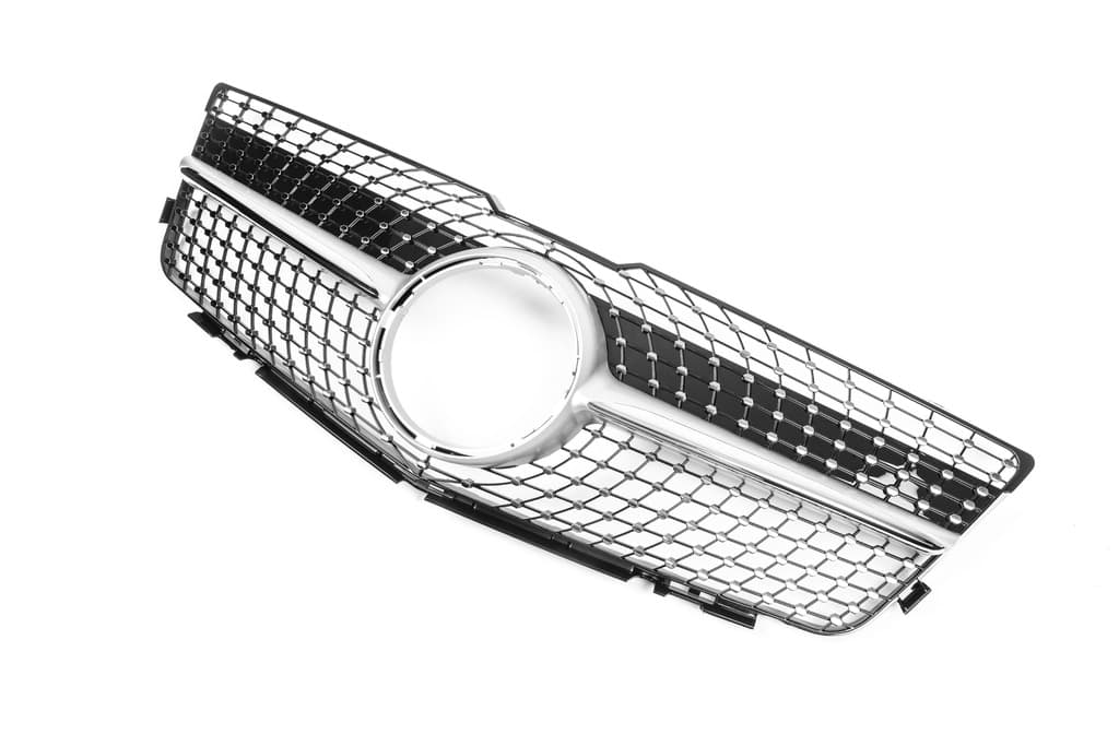 Передня решітка Diamond Silver (2009-2012) 4