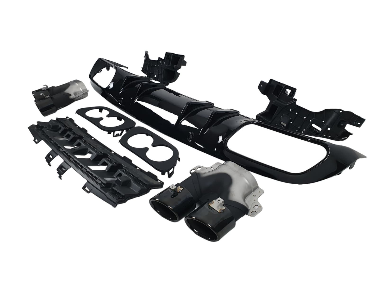 Дифузор (заднього бампера) Black / Black Pipe (стиль C43S) Coupe на Mercedes-Benz C-Class W205 2018-2021 року 3