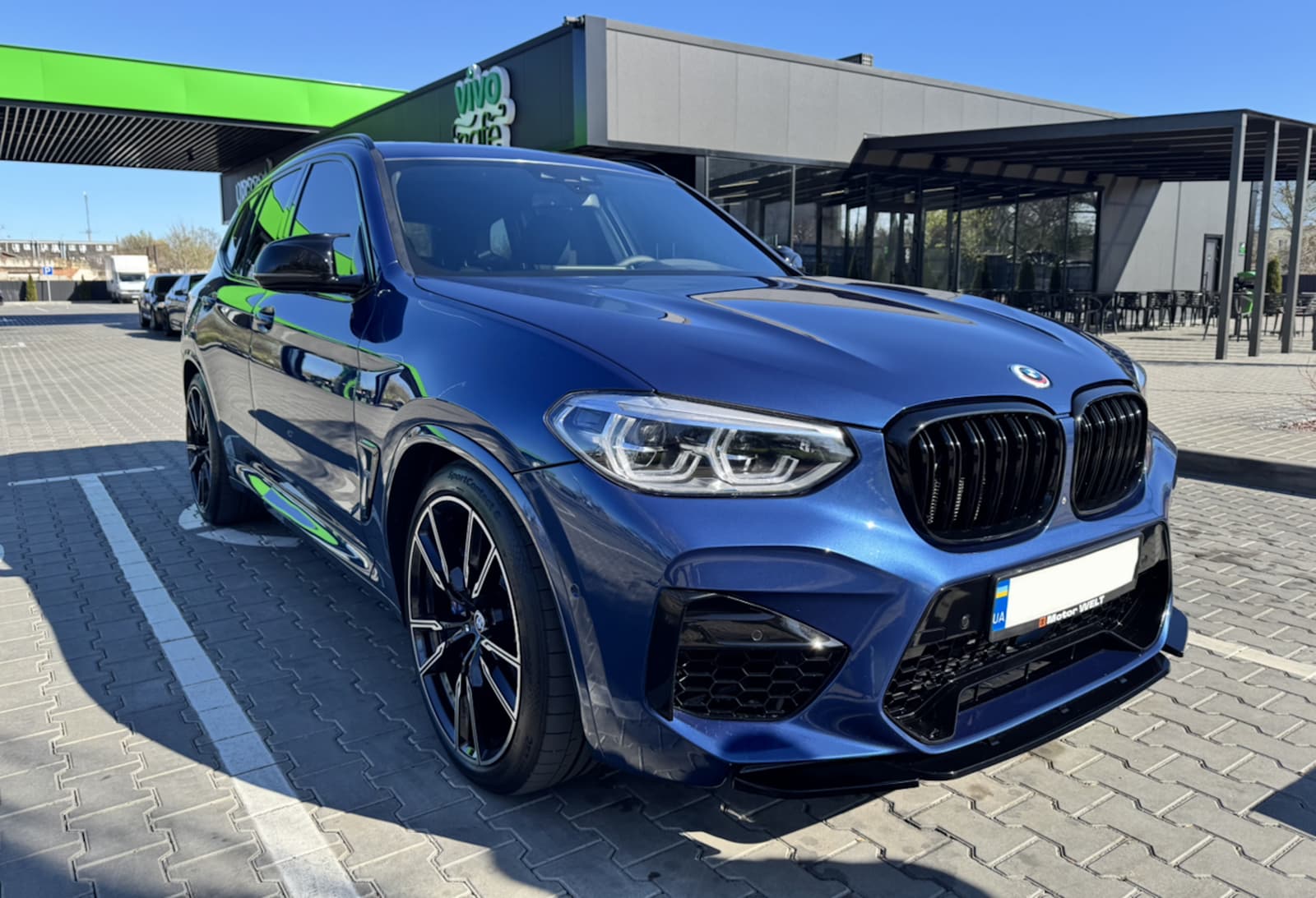 Губа (переднього бампера) Чорний глянець (Rock Style) на BMW X3 G01 2018-2022 року 6