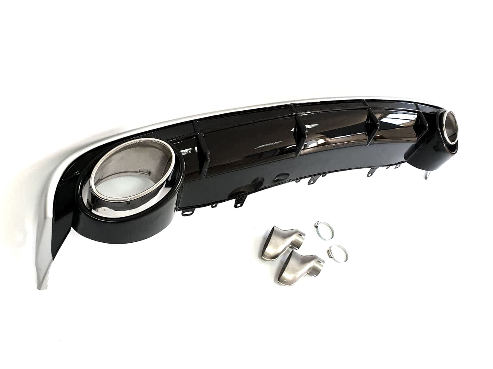 Дифузор (заднього бампера) Black Silver / Chrome Pipe (в стилі RS6) на Audi A6 C7 2014-2018 року 2