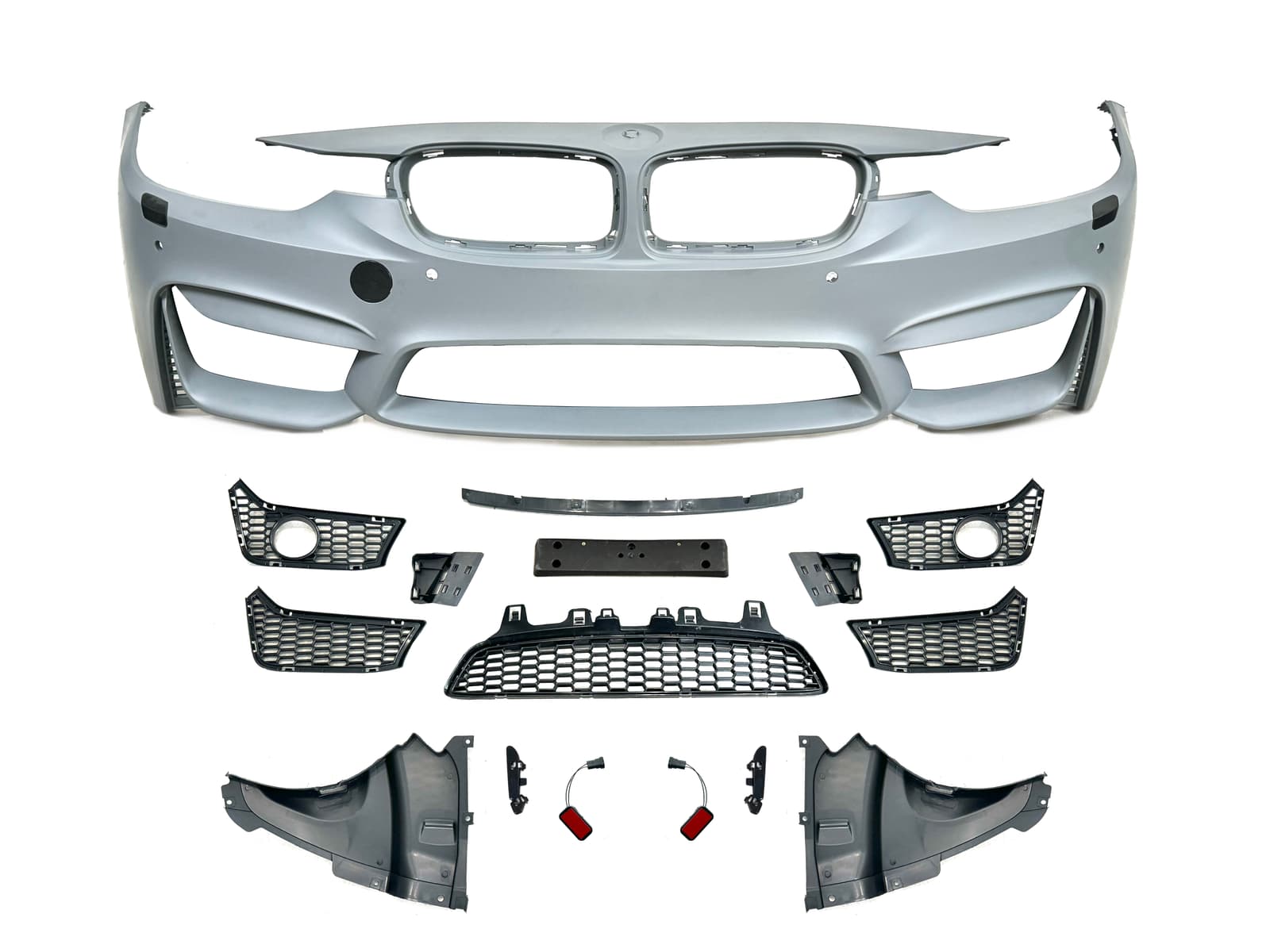 Передній бампер M3 стиль BMW 3 Series F30 F31 2012-2018 (під омивачі / з отворами під парктроніки)
