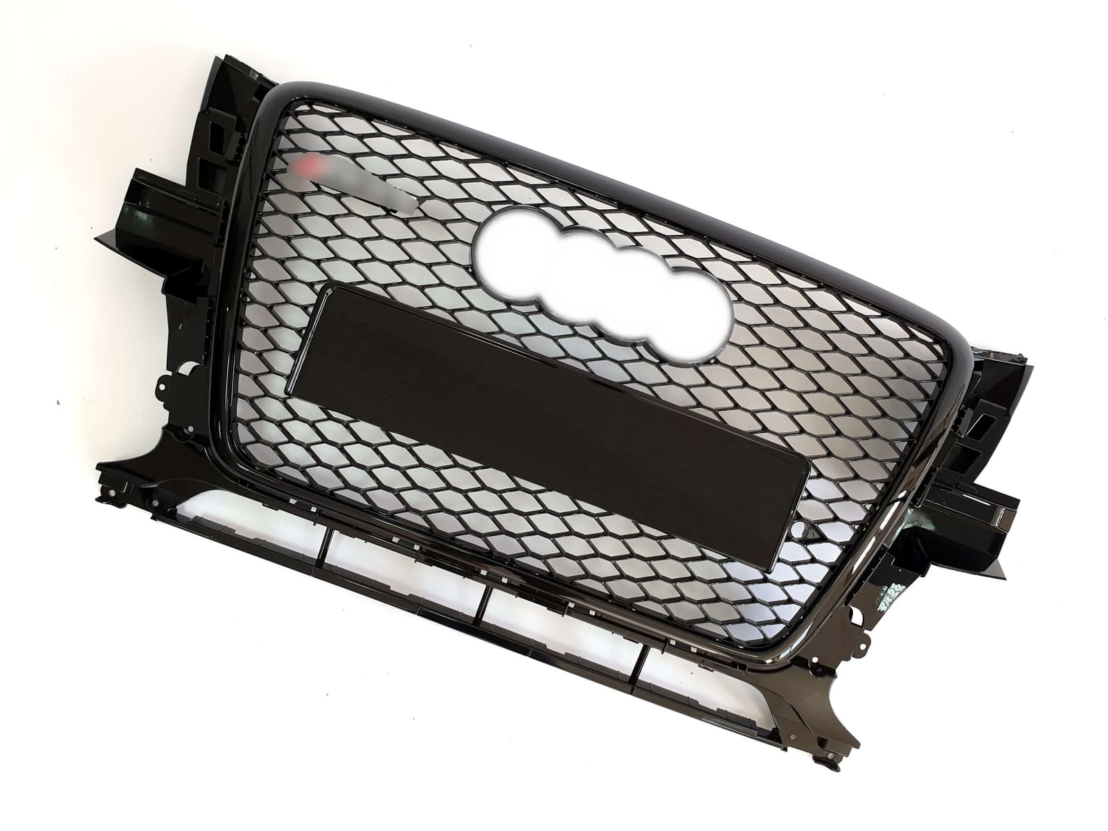 Решітка радіатора Full Black (в стилі RSQ5) на Audi Q5 8R 2008-2012 року 3