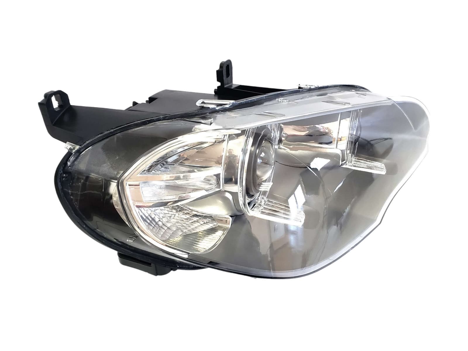 Передні фари Bi-Xenon No Adaptive (без блоків) на BMW X5 E70 2010-2013 року 3