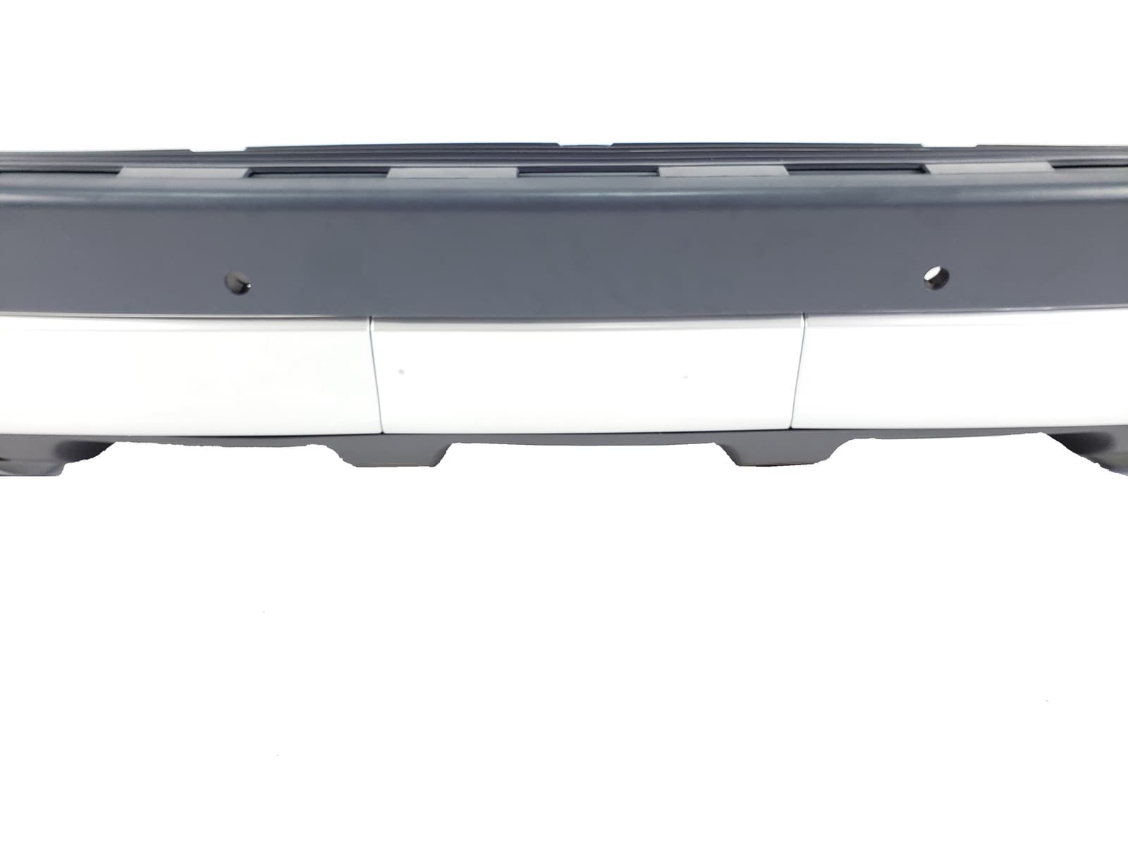 Задній бампер (стиль Autobiography) на Land Rover Range Rover Vogue L322 2005-2010 року 3
