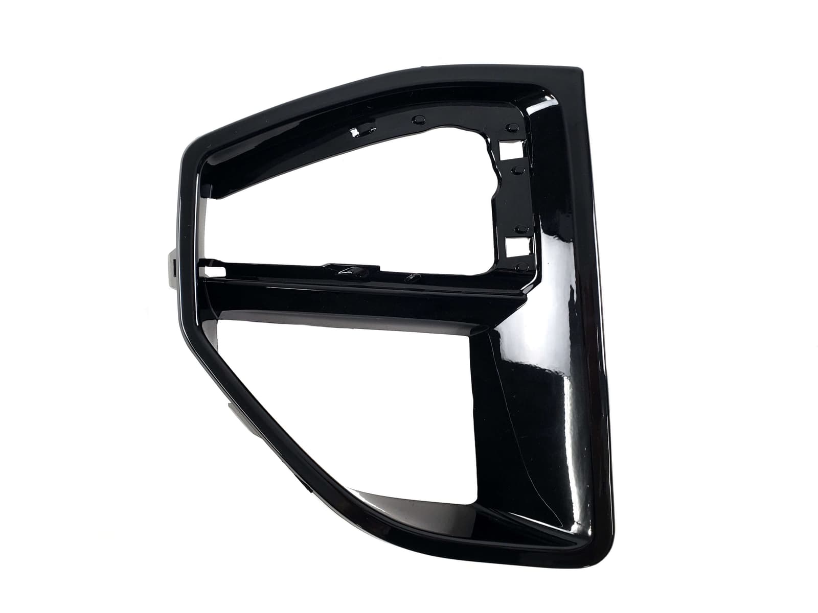 Решітки в бампер накладка RH на BMW X5 G05 2018-2022 року 2