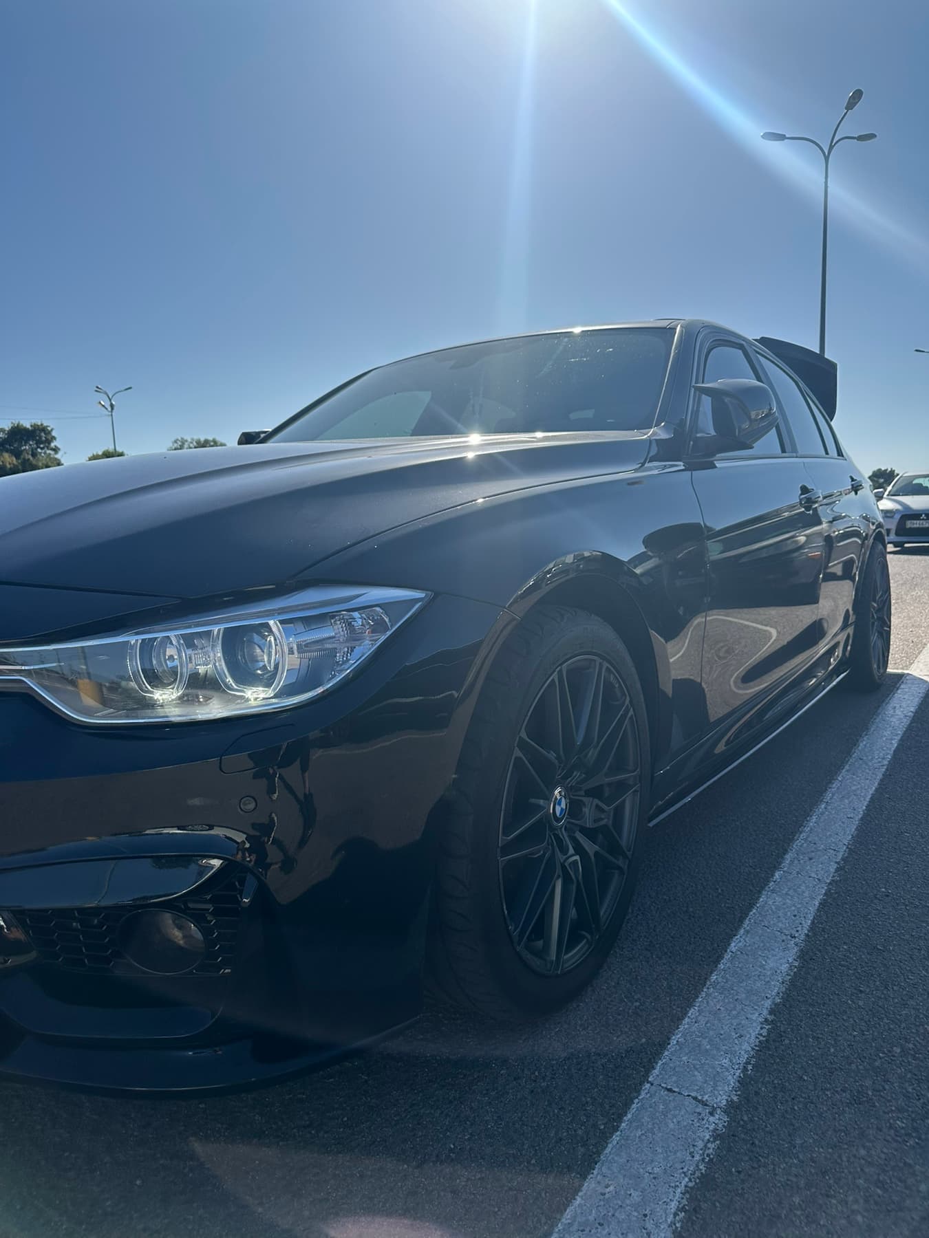 Леза на пороги Чорний глянець на BMW M3 F80 2014-2020 року 5