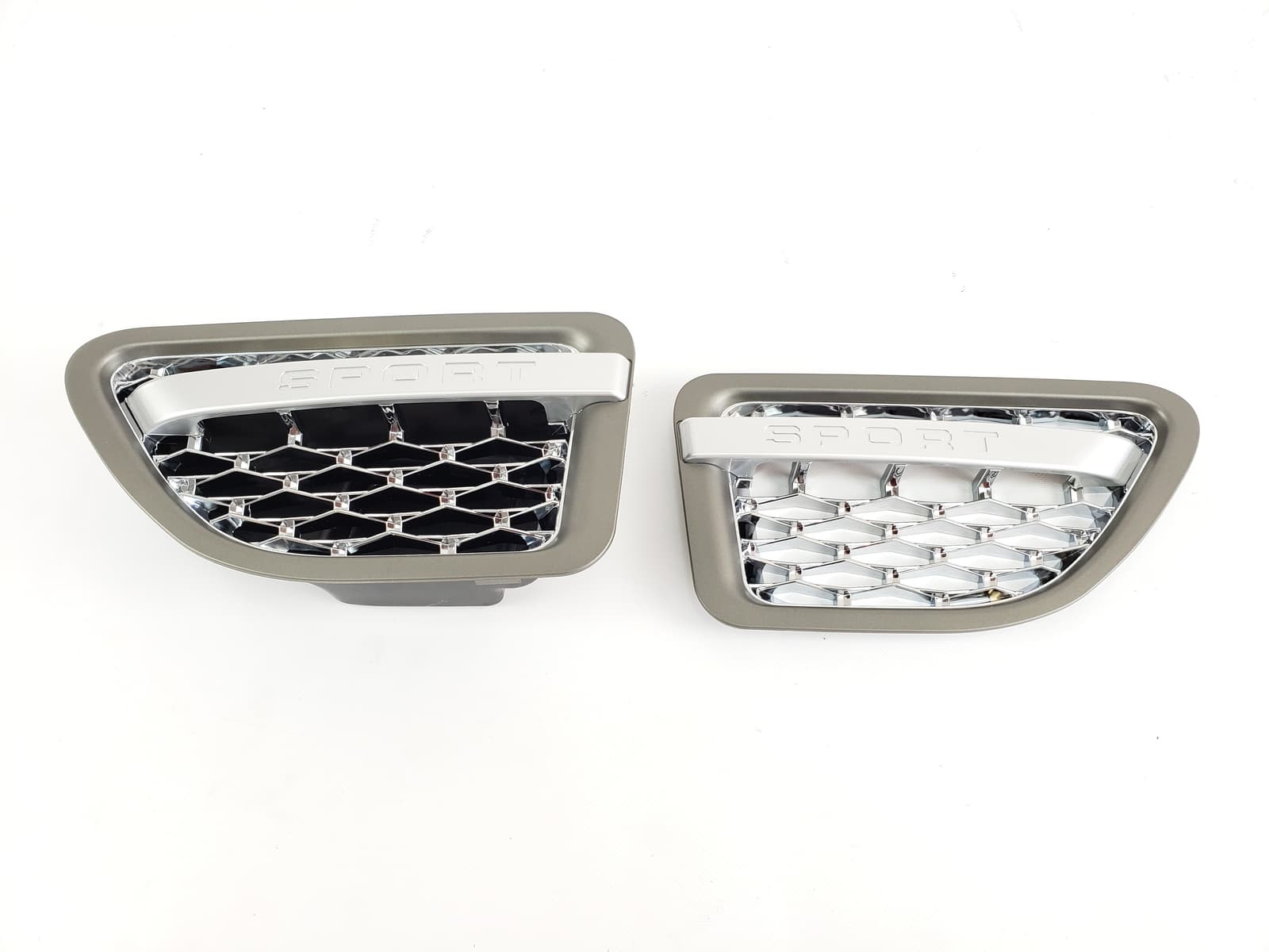 Жабра на Land Rover Range Rover Sport L320 2005-2010 року 2