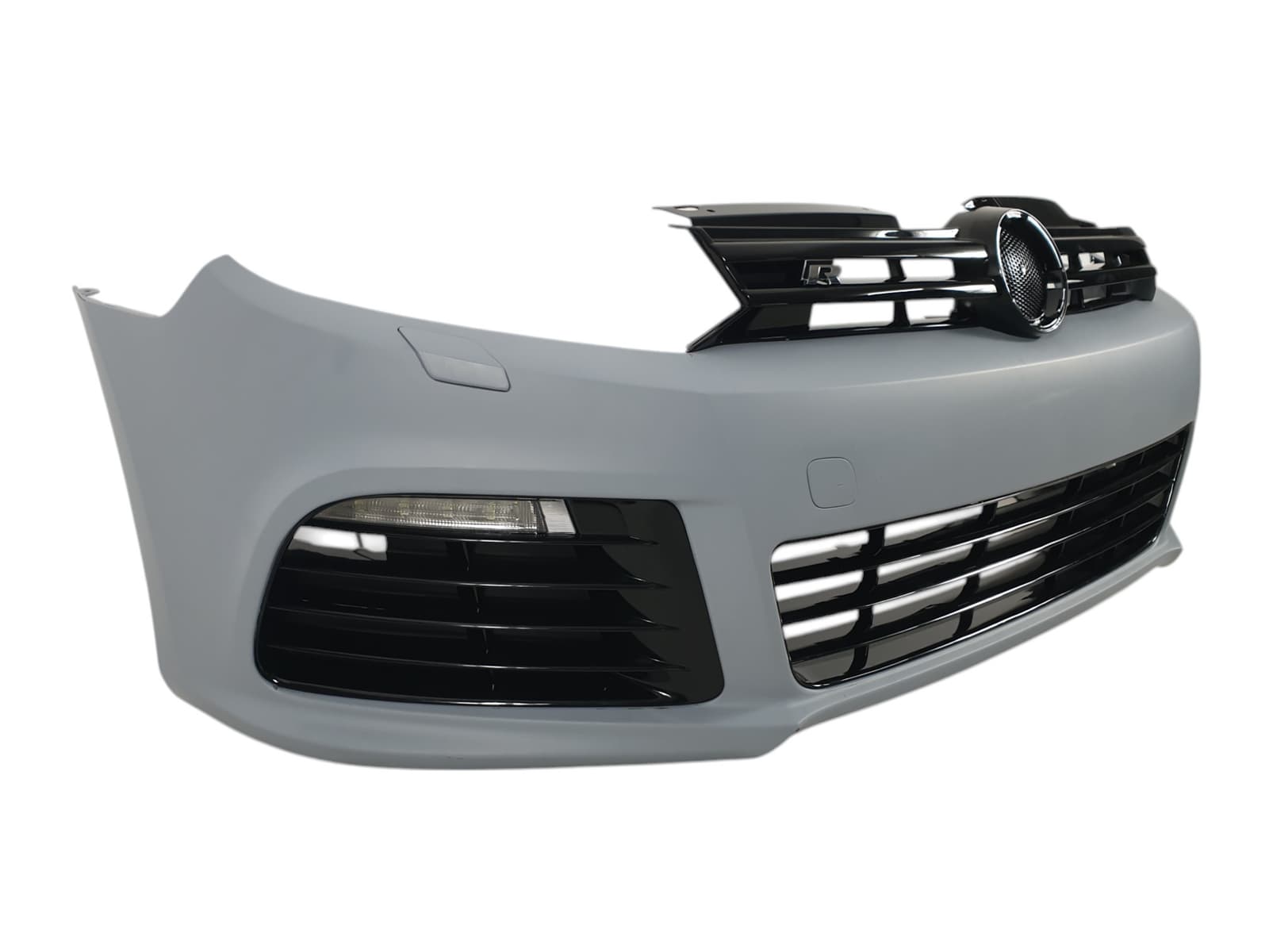 Передній бампер (стиль R20) на Volkswagen Golf VI 2008-2012 року 2