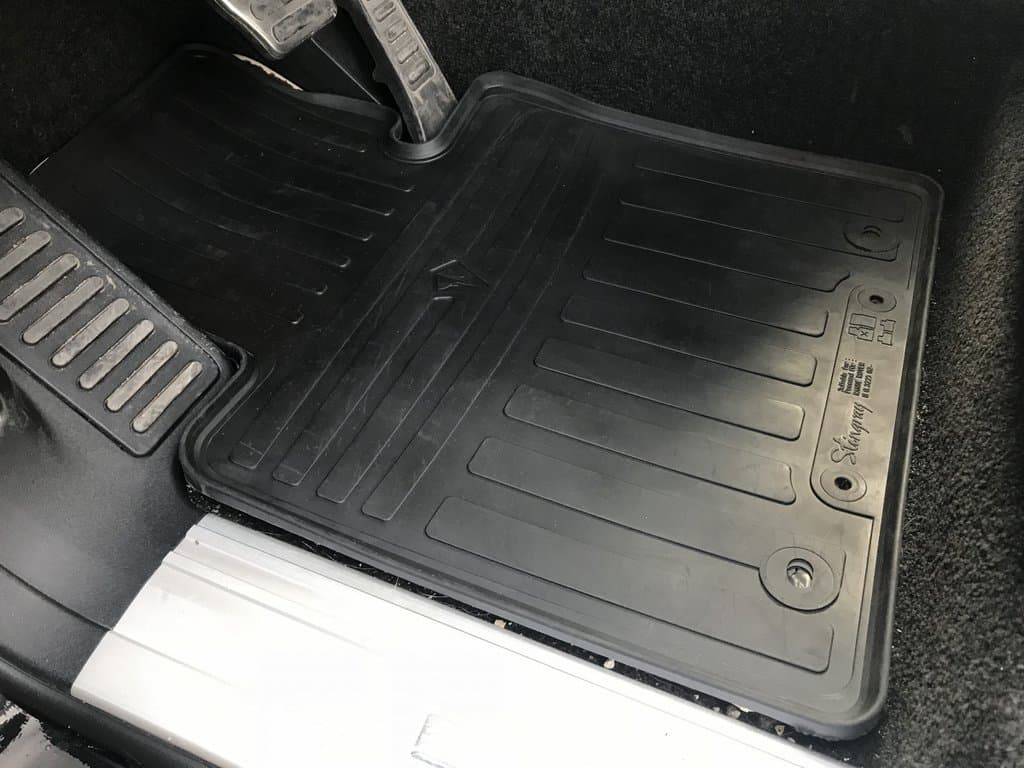 Гумові килимки (4 шт, Stingray Premium)