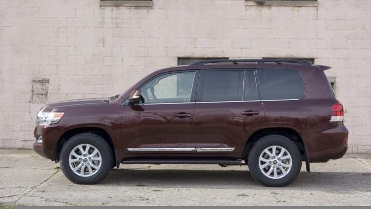 Молдінги на двері Toyota Land Cruiser 200 2007-2021 дизайн в стилі рестайлінг 2016+ хромовані 3