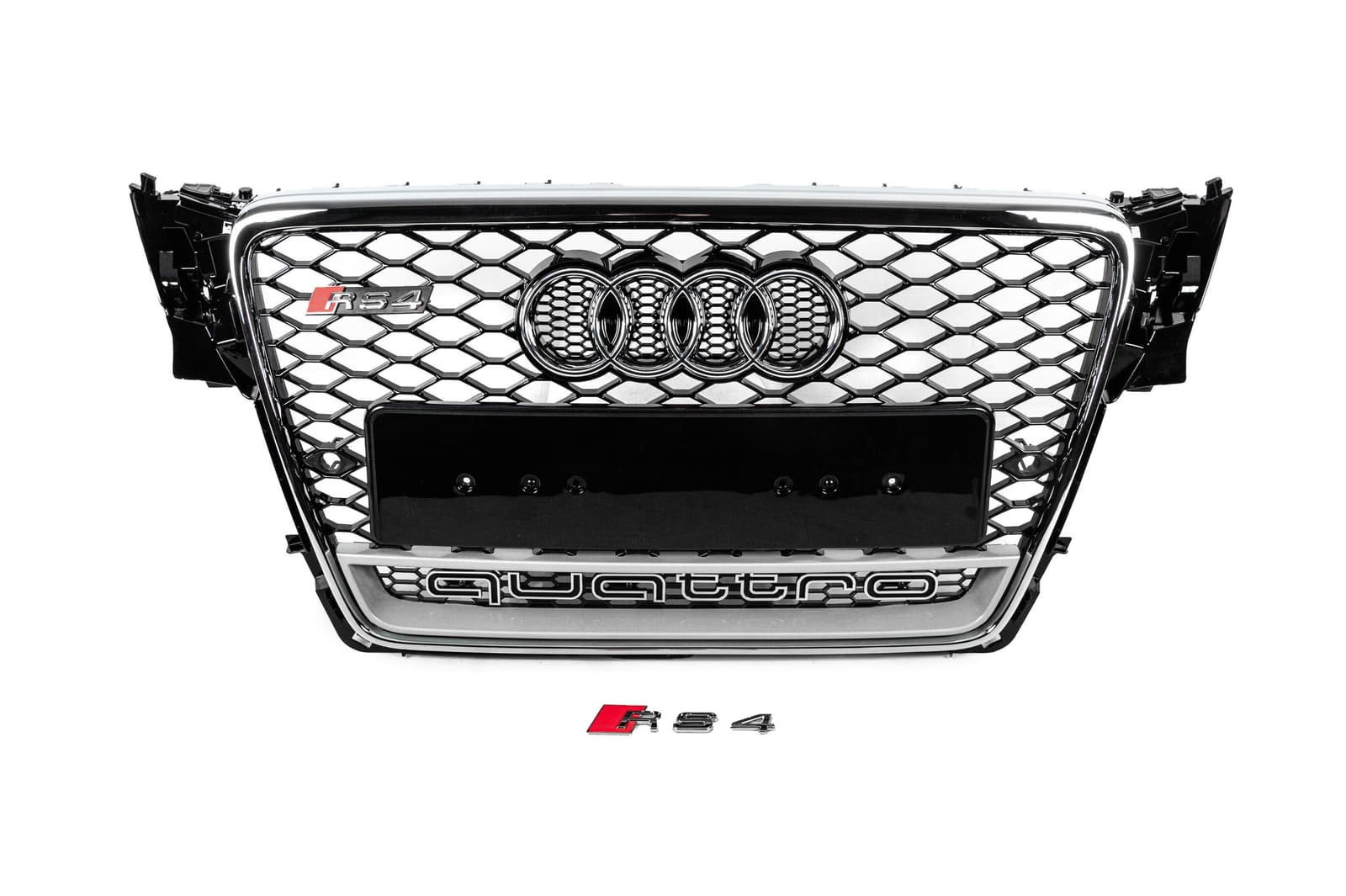 Передня решітка з написом Quattro RS-style (2007-2011, чорна)