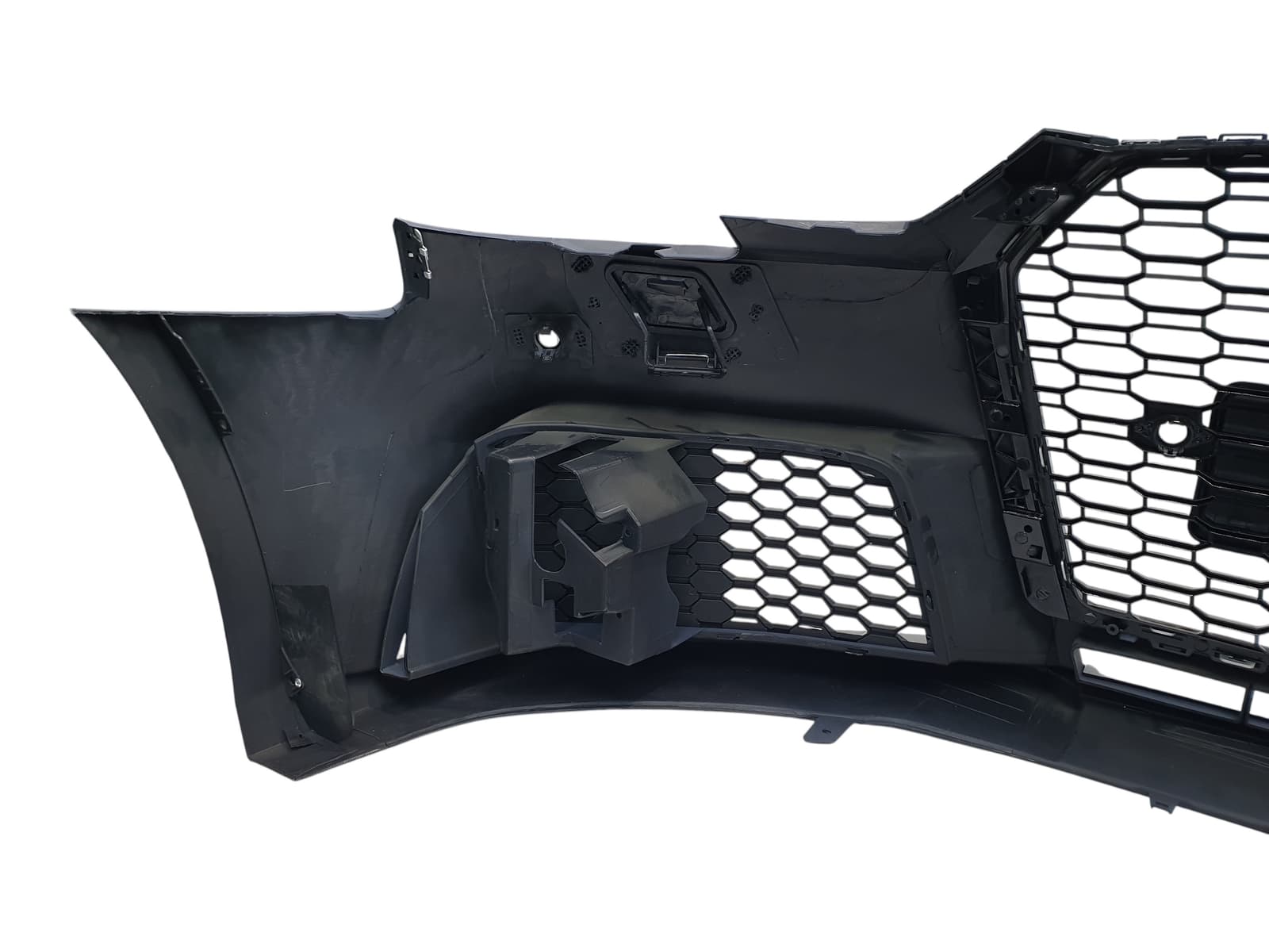Передній бампер (RS Style) на Audi A4 B9 2015-2019 року 4