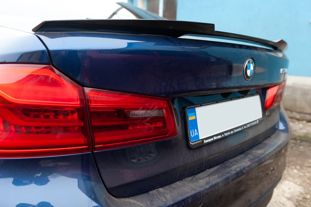 Спойлер M4-Style (чорний глянець)