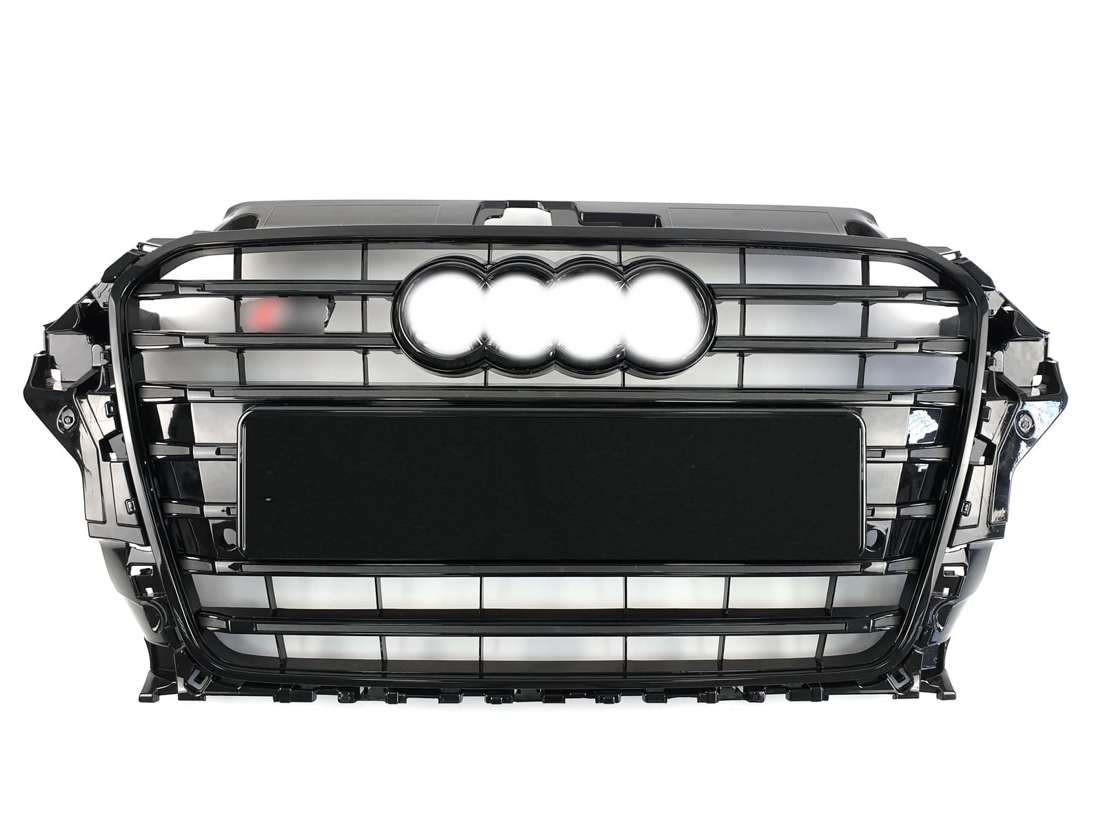 Решітка радіатора Full Black (в стилі S3) на Audi A3 8V 2012-2016 року