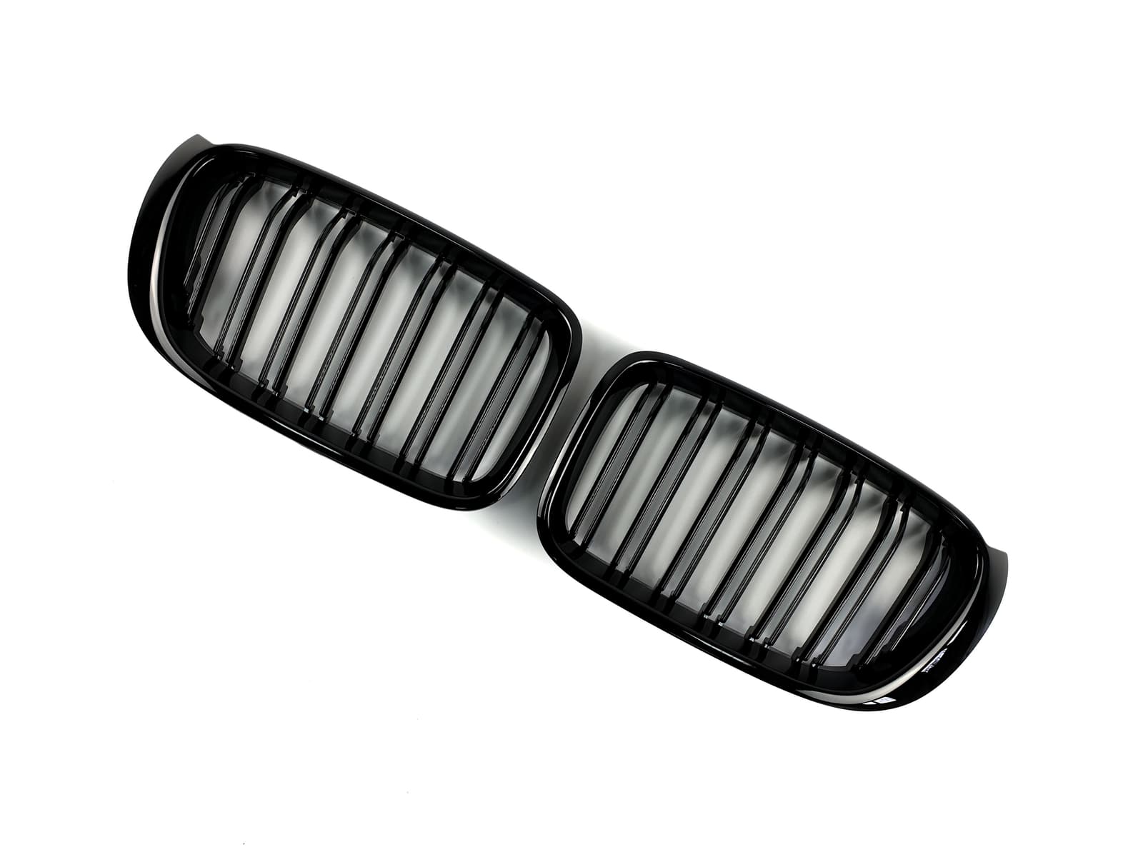 Ніздрі Чорний глянець (Подвійні M-Look) на BMW X3 F25 2014-2017 року 3