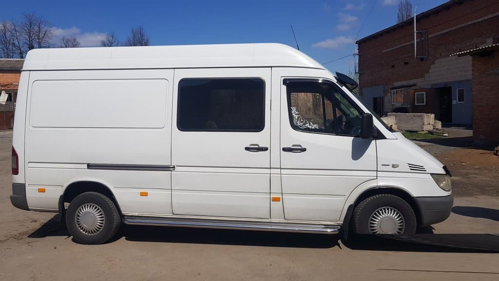 Бокові пороги Premium (2 шт., нерж.) Середня база, d60