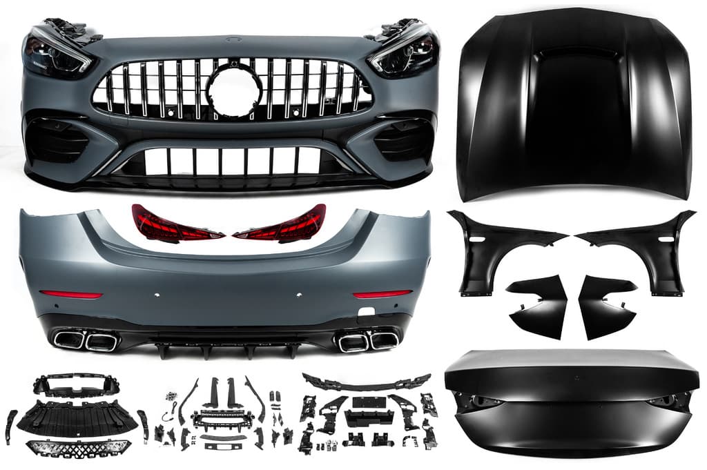 Комплект рестайлінгу в W206 AMG