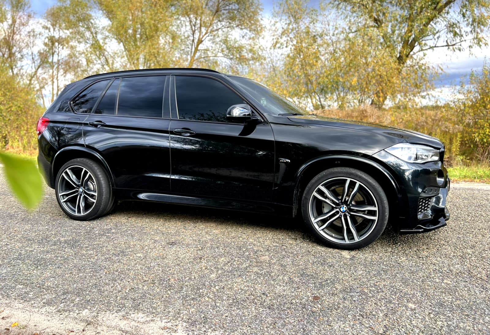 R21 Chrome Black (різноширокі) Диски на BMW X5 F15 2013-2018 року 2